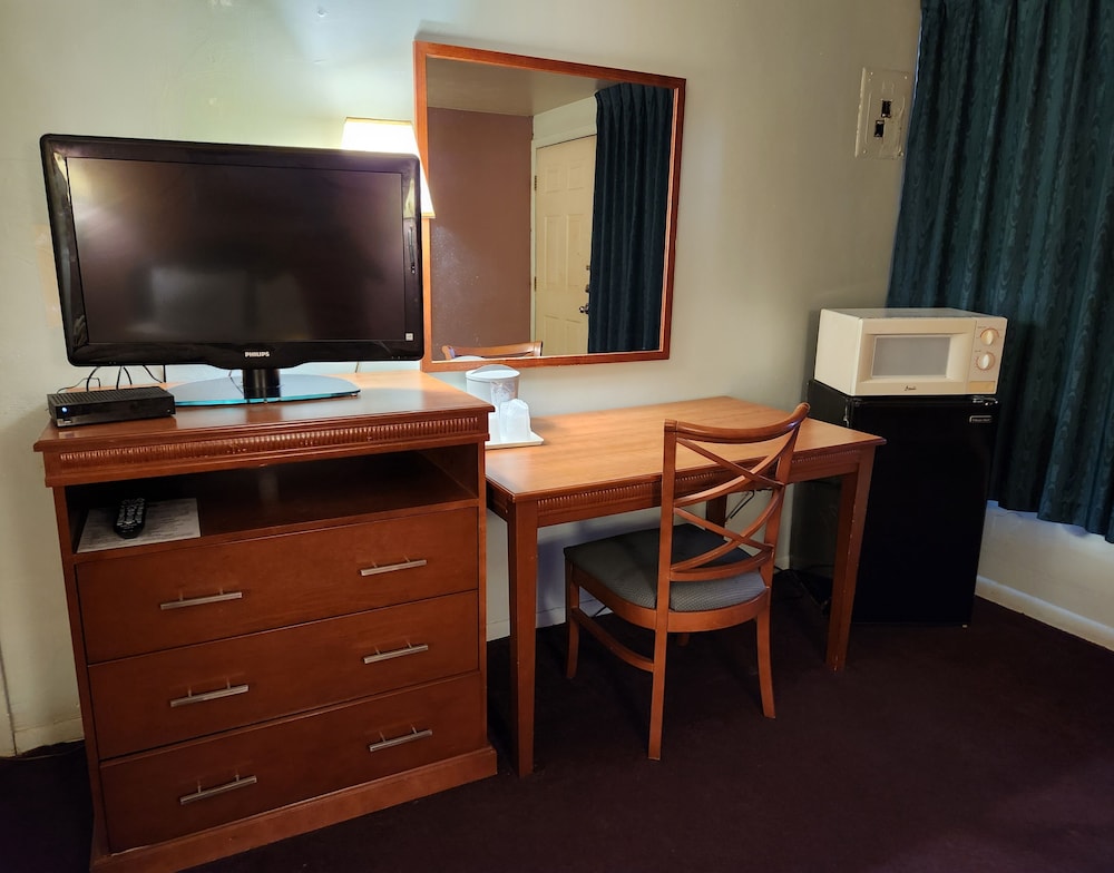 Royal Motel