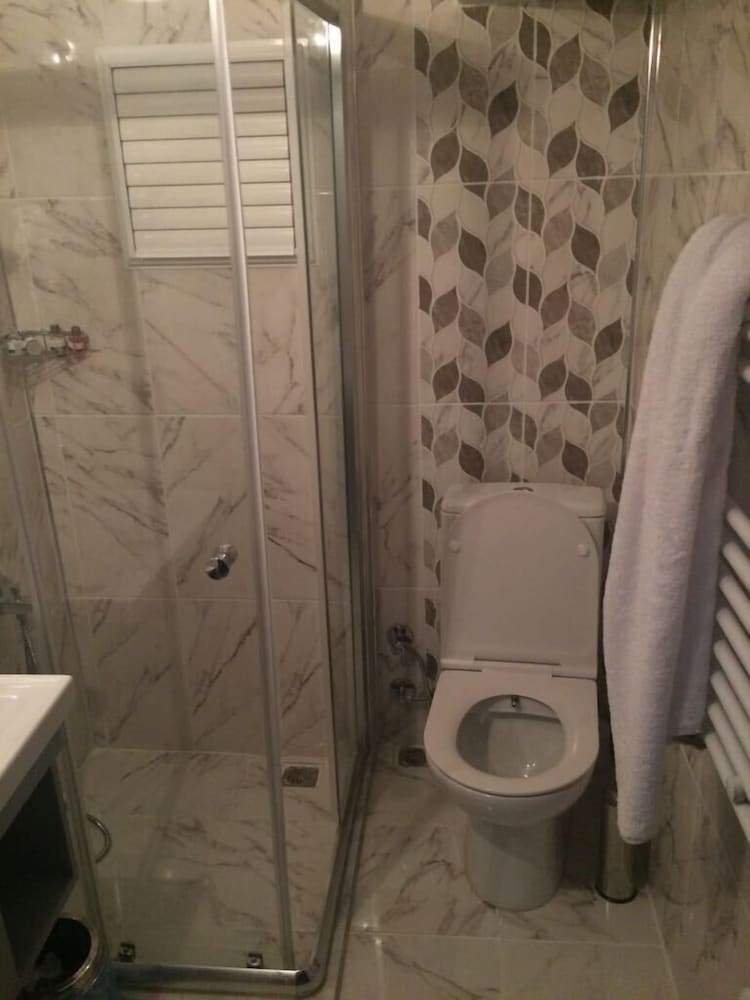 Bektas Karagol Otel