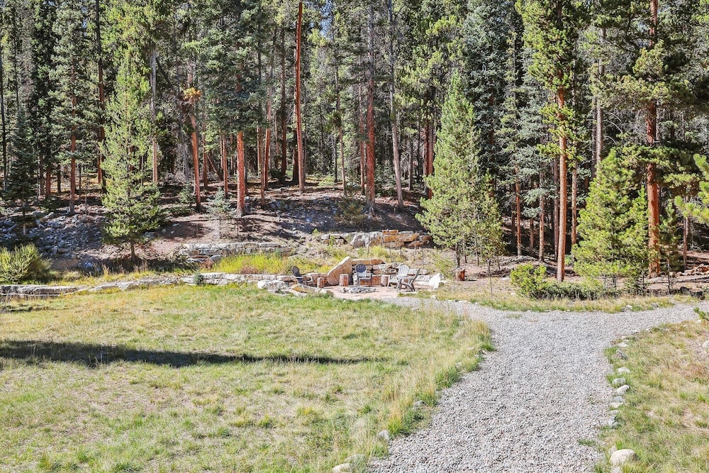 Summit Solitude Estate 3 Bedroom Home