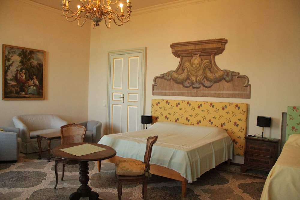 Castello di San Giorgio Monferrato view 4
