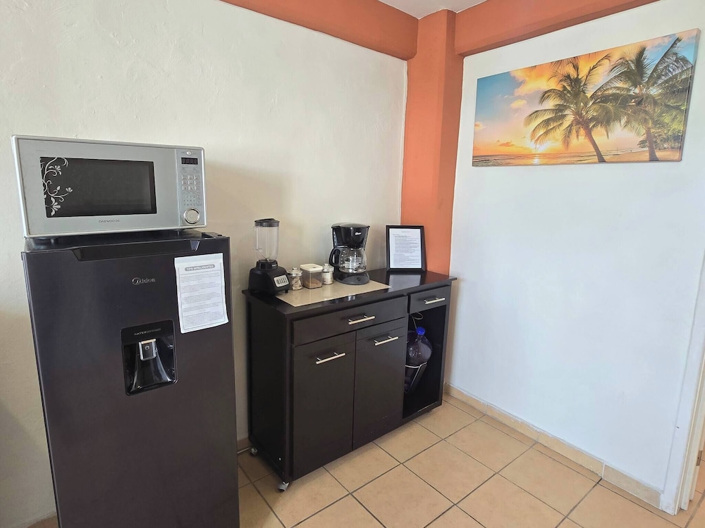 Loft Rayito de Sol, Zihuatanejo Center With AC