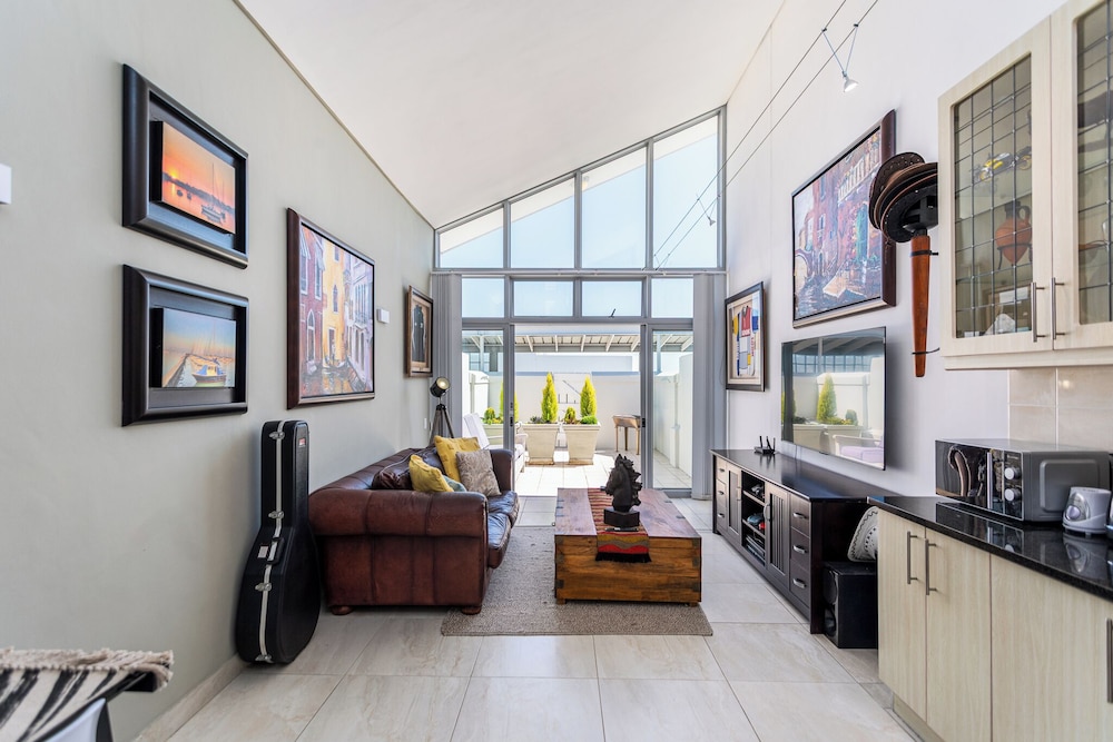 Seaside Village J9 by CTHA