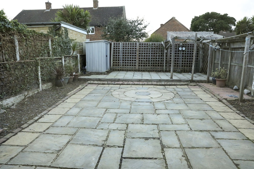 outdoor bbq area