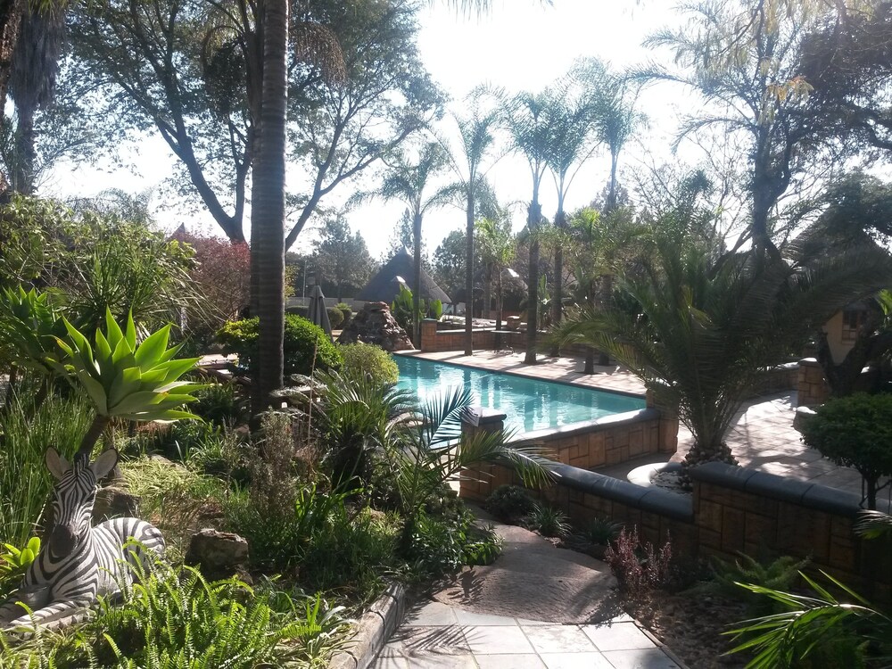 Das Landhaus Guest Lodge & Conferencing Center