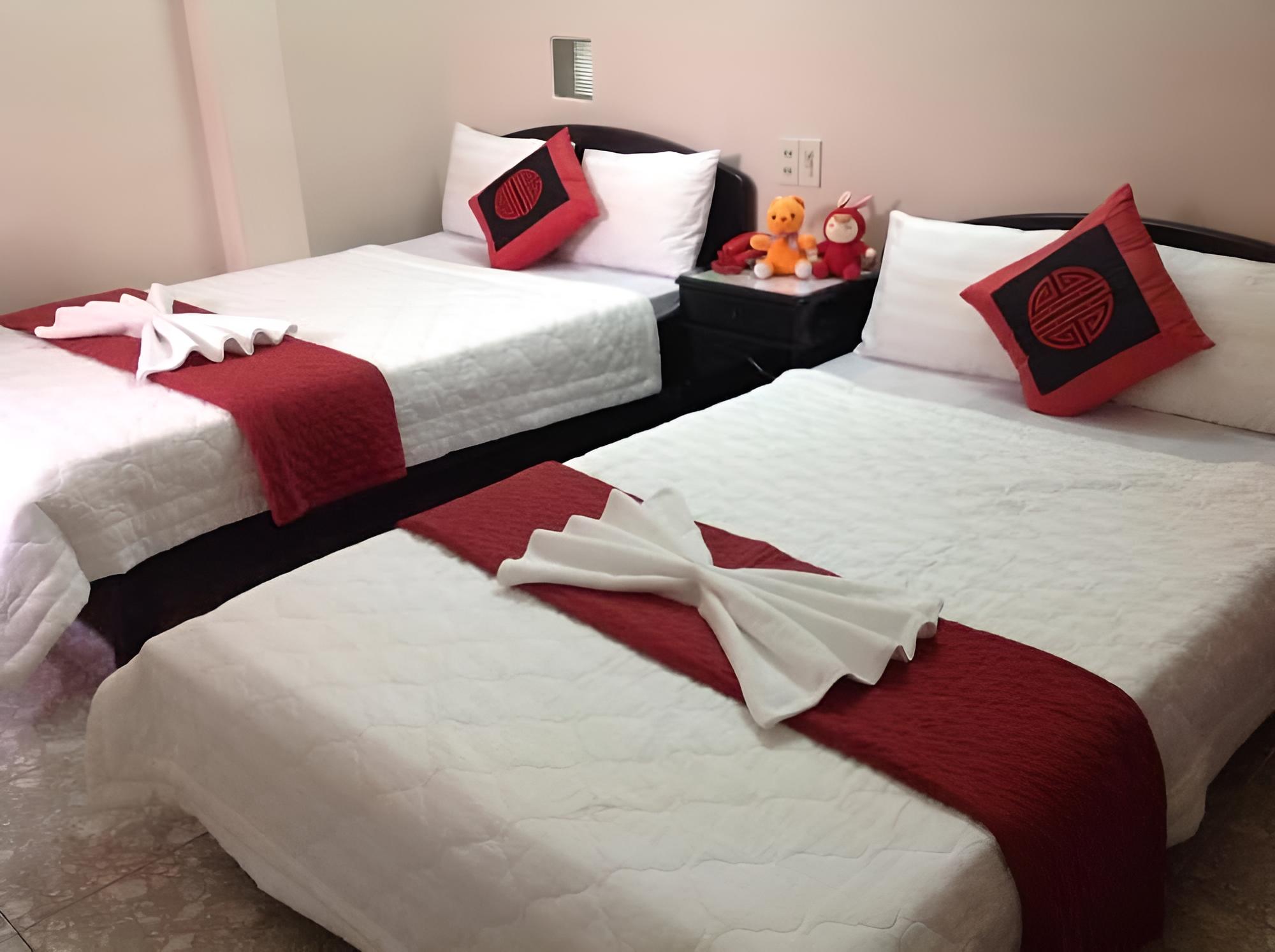 Hoang Ha Hotel