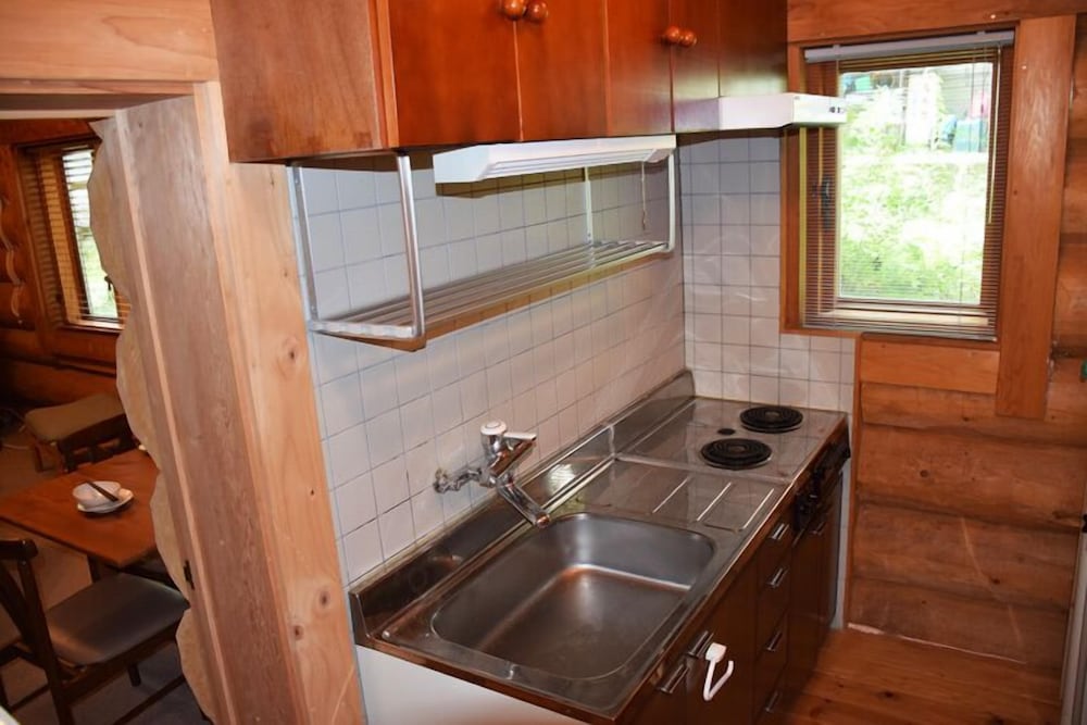 Aqua Alpine Cottage