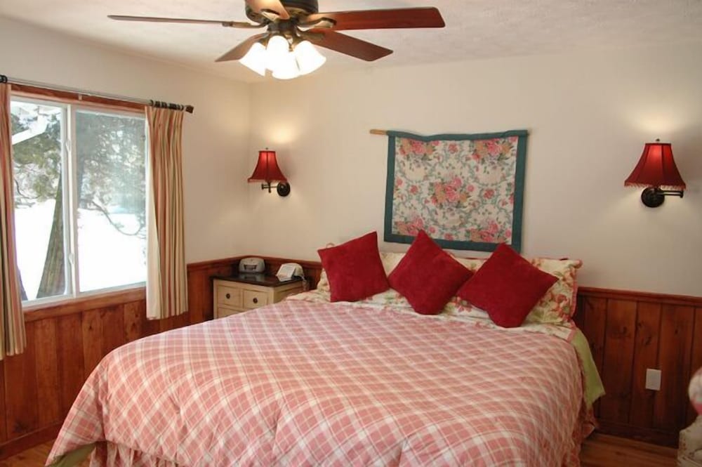 The Homestead Inn
