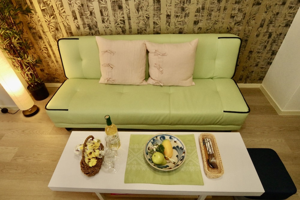 Nipponbashi Art Hotel