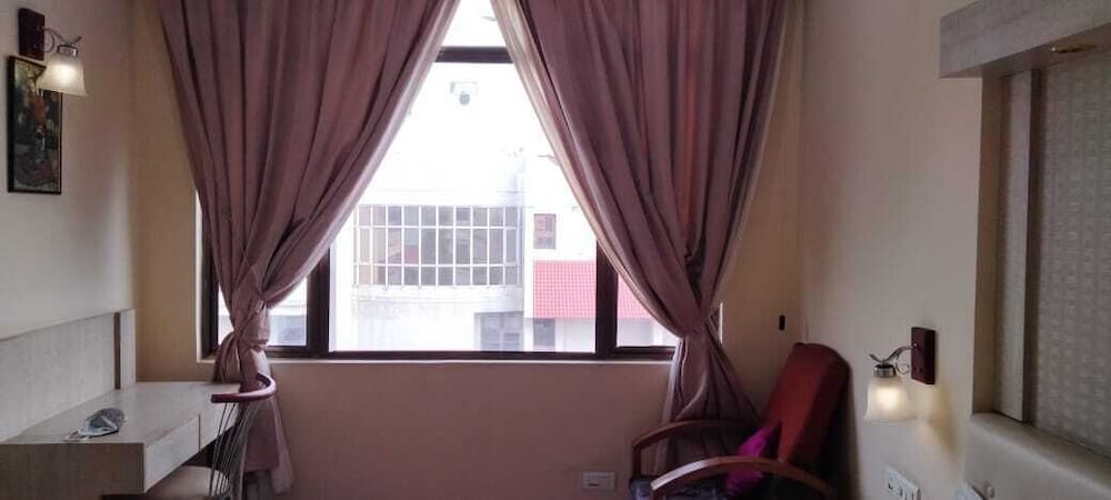 THE RASS HOTEL