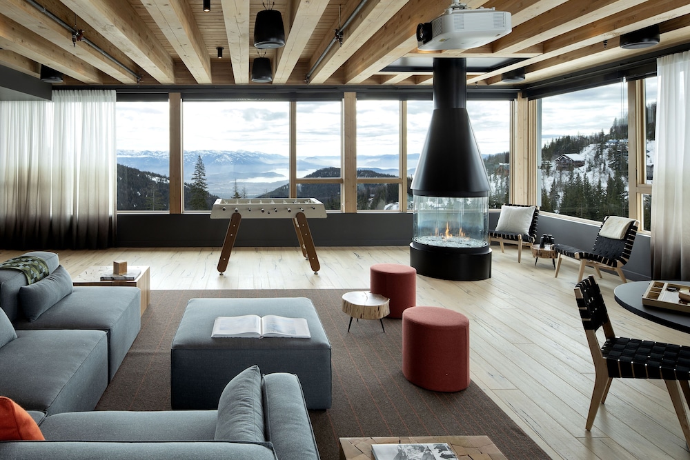 Sandpoint Vacations - Humbird - Property Image 4