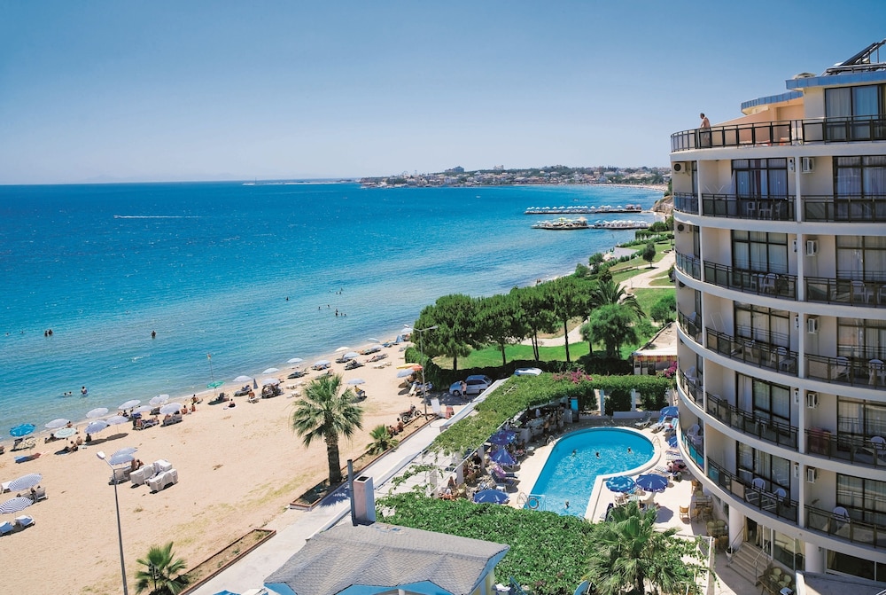 Hotel Orion Beach Hotel - Image 1