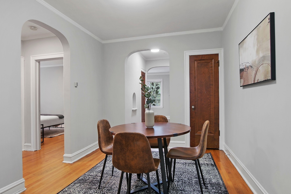 Harmonious 2BR Apt - Lockwood 3