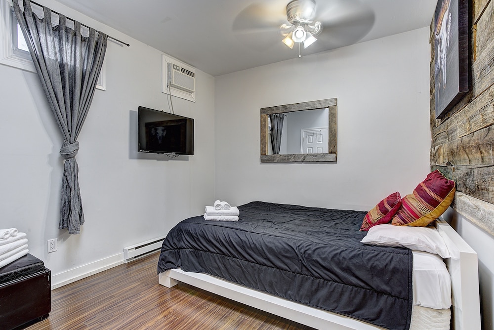 Destination Stays Griffintown Montreal