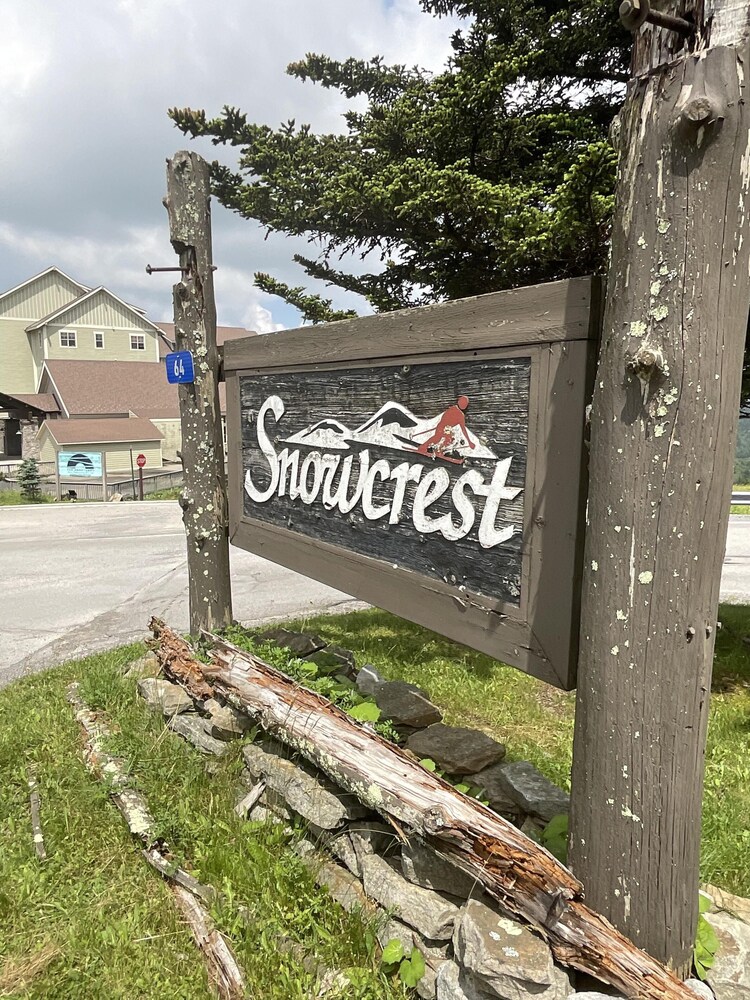 1 Br: Snowcrest 205a: Easy Access to Upper Flume and Widow Maker Slopes