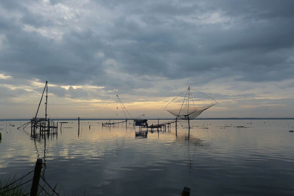 Deshadan Backwater Resort