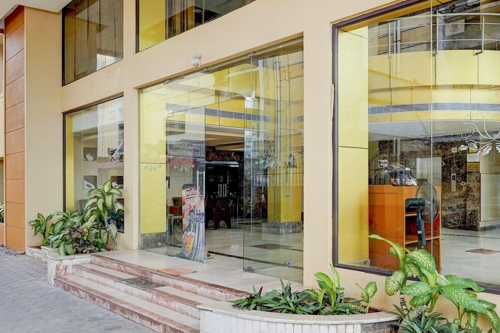 Super Townhouse Koyambedu Royal Plaza