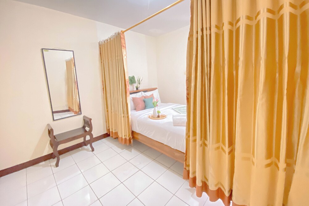 Comfy Studio at Gateway Ahmad Yani Cicadas Apartment