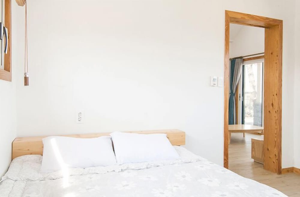 On The Stone Guesthouse 1 - Hostel 27