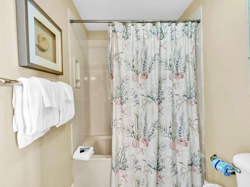 Gulf Crest 2105b