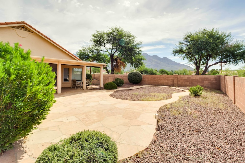 Modern Home w/ Patio & Mtn Views, 9 Mi to Tucson view 2