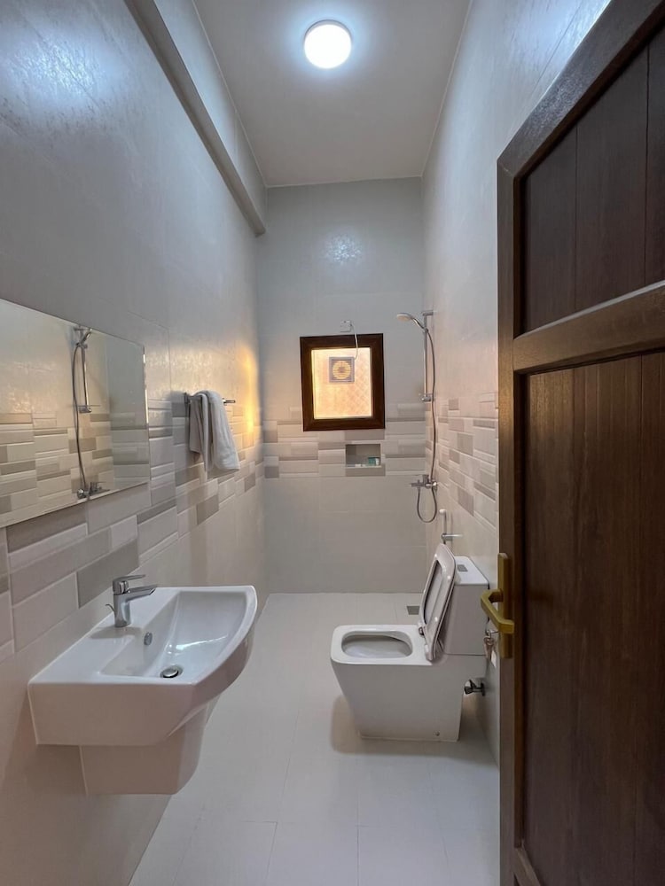 Modern desert gate resort