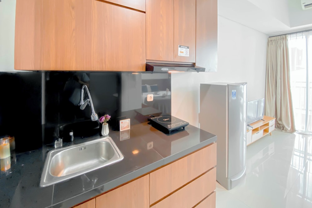 Strategic And Homey Studio At Lrt City Bekasi Apartment