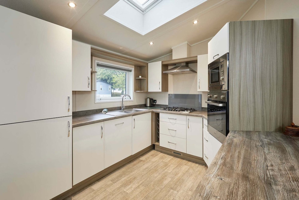 Host Stay Audley Lodge