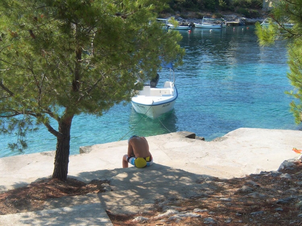 Anica - A1 view 2