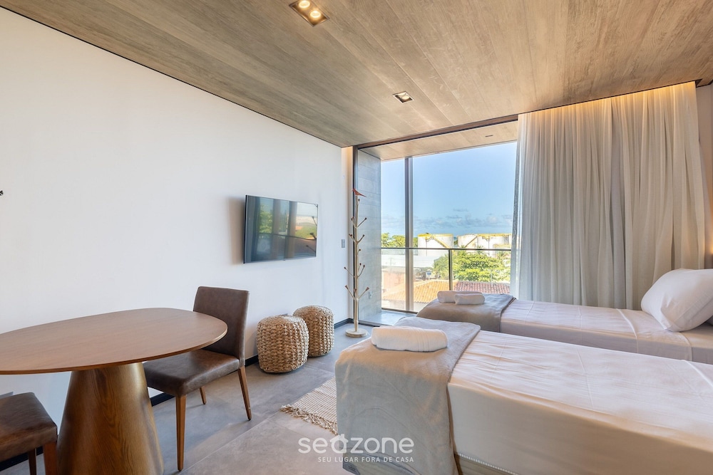 Nwts - Studios in Building With Sea View