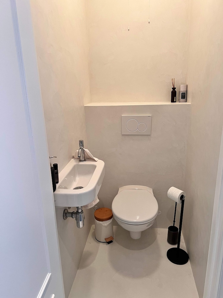 Huswell - Cozy Apartment Near the Beach Shops With Terrace