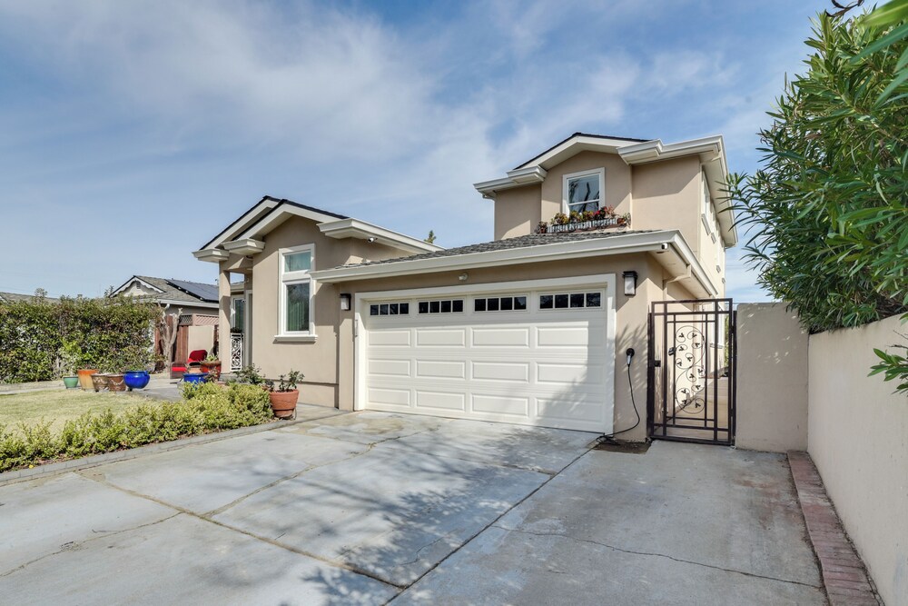 Deck & Yard: Guest House in San Jose!