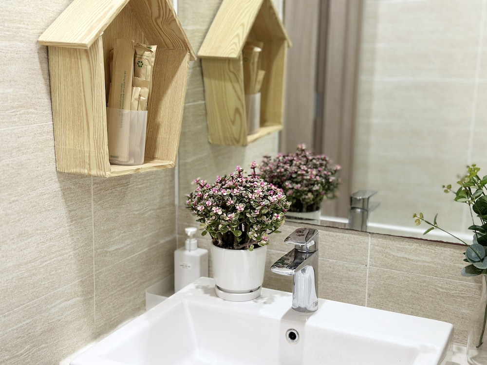 Armin Homes 2BR  Vinhomes Ocean Park