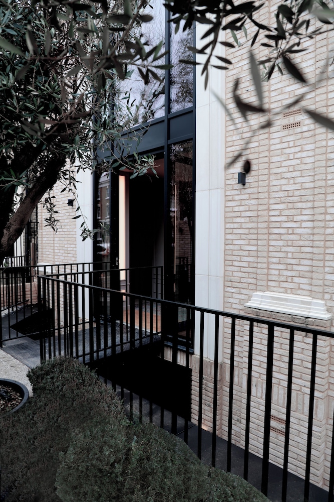 Bakery House by Nestor