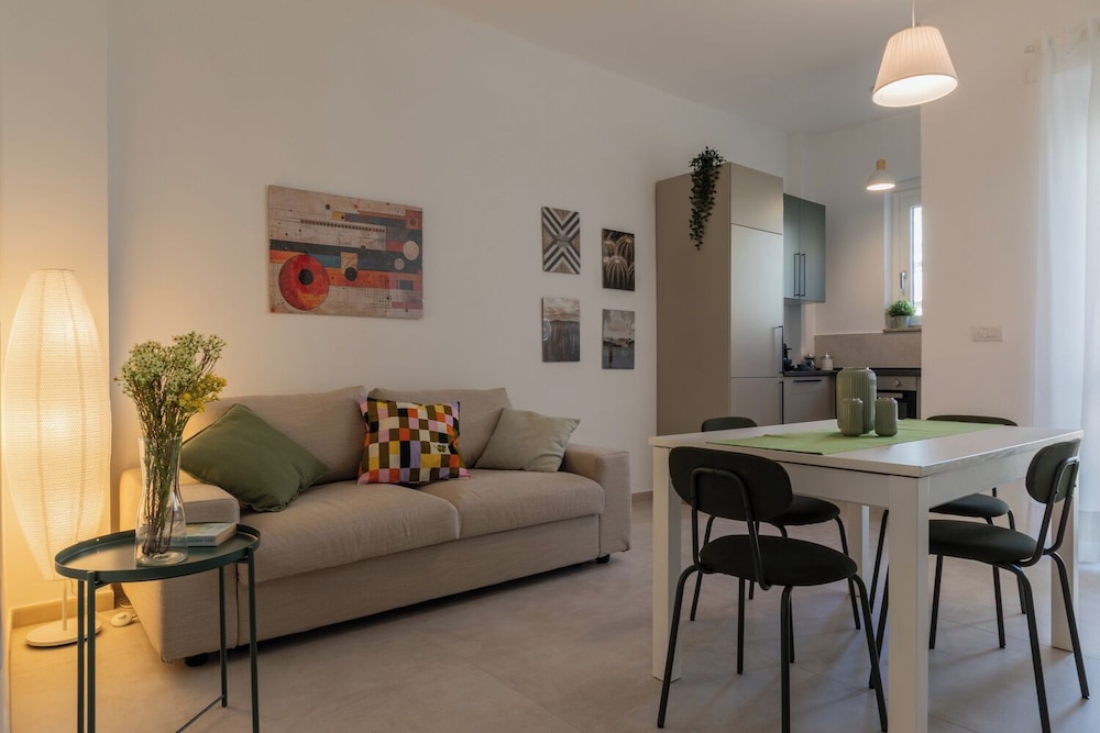 Tripoli White Home by Wonderful Italy