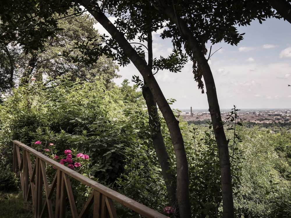 Accademia al Colle
