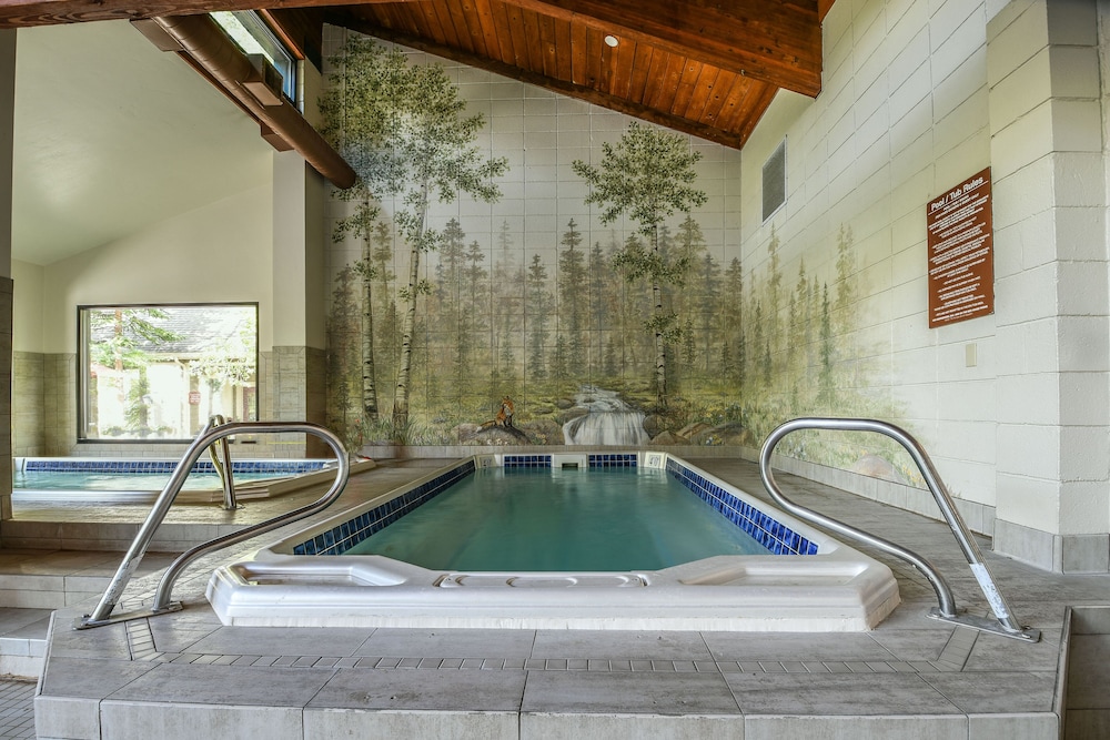 Pines 2133