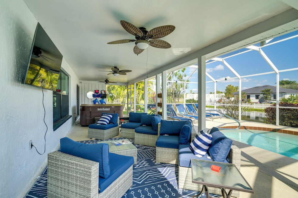 Canal-front Gem w/ Hot Tub, Foosball in Cape Coral