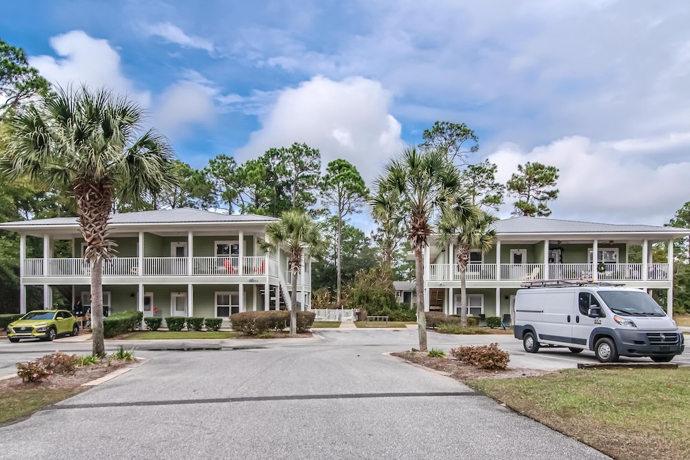 Laguna Breeze Unit C