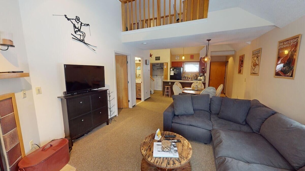 Woods Village 33