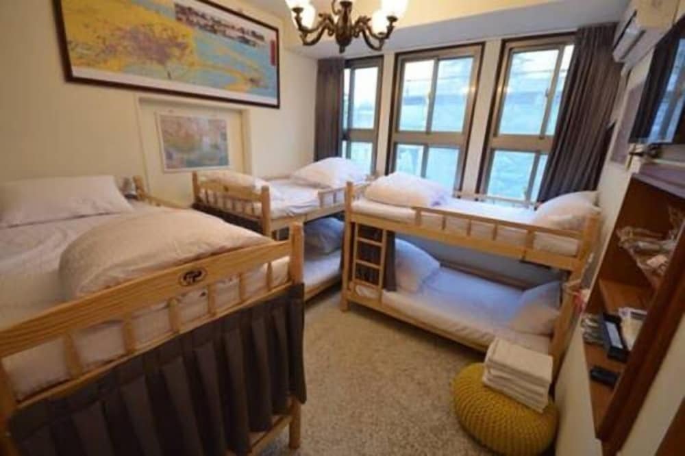 Tung Ning Hostel - Taiwen St. view 2