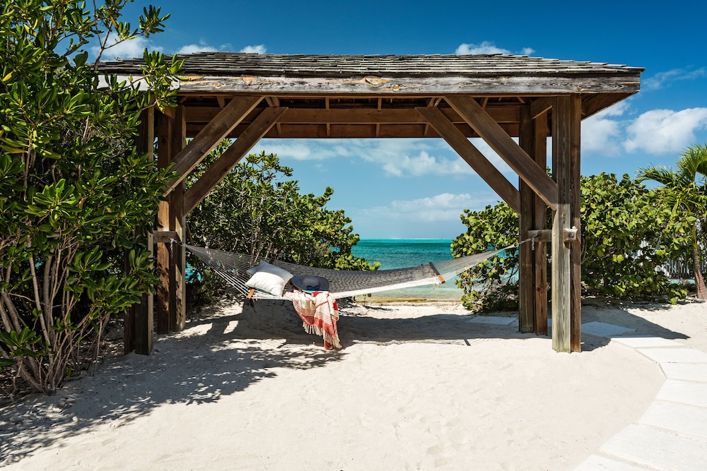 Callaloo Cottage view 2