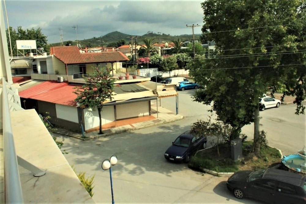Photo 16