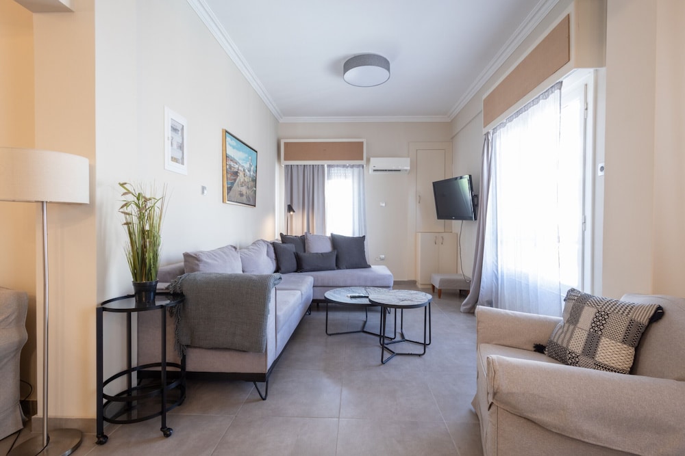 Kastella Waves Chic 2-bedroom Getaway