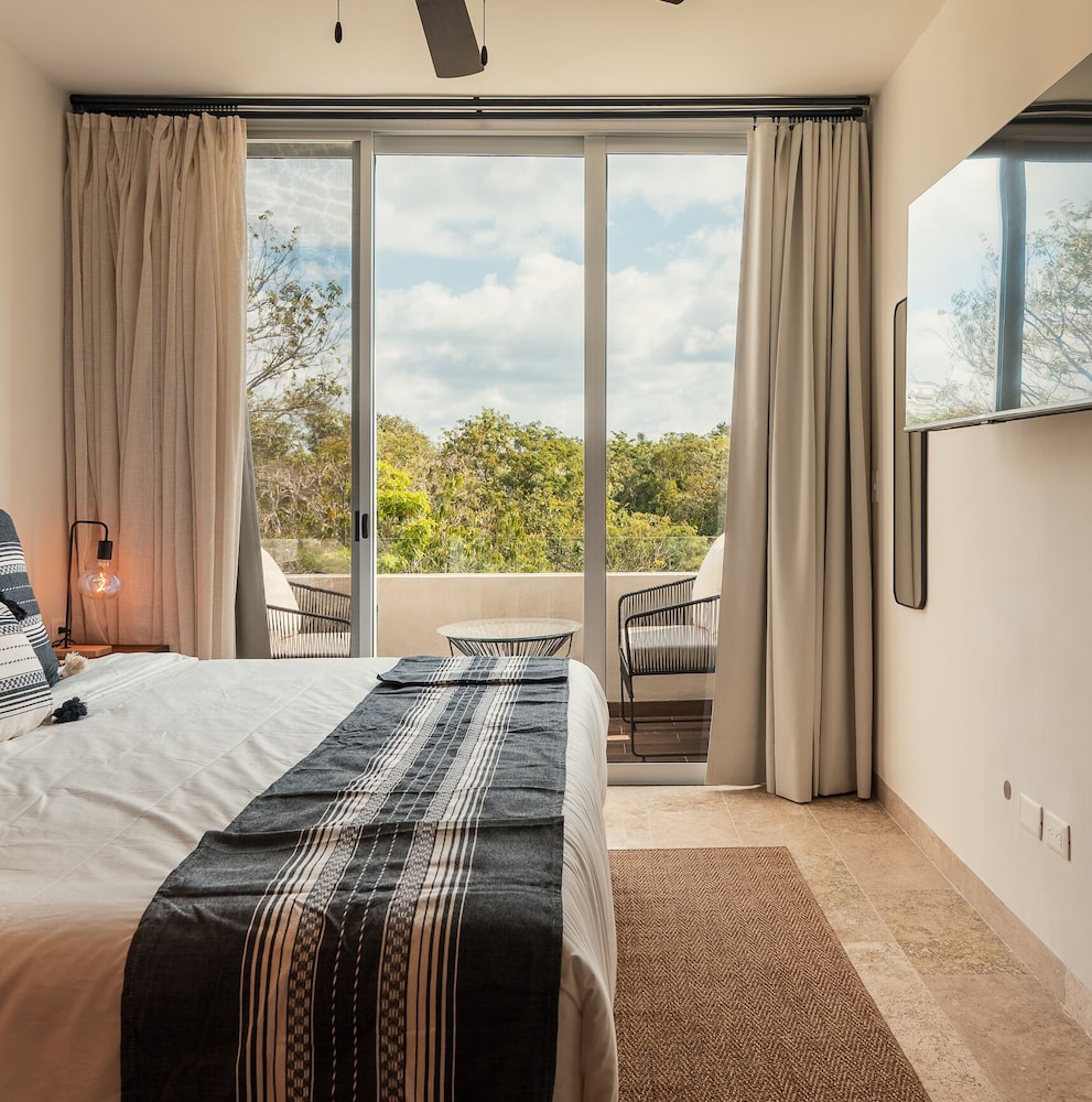 NHOA 312A 2BR Jungle View Aldea Zama