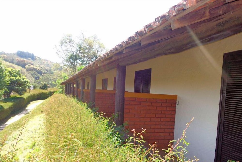 Pousada Fazenda Recanto dos Carvalhos