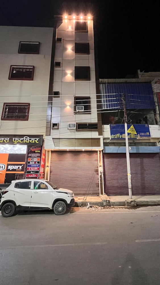 BALAJII GUEST HOUSE