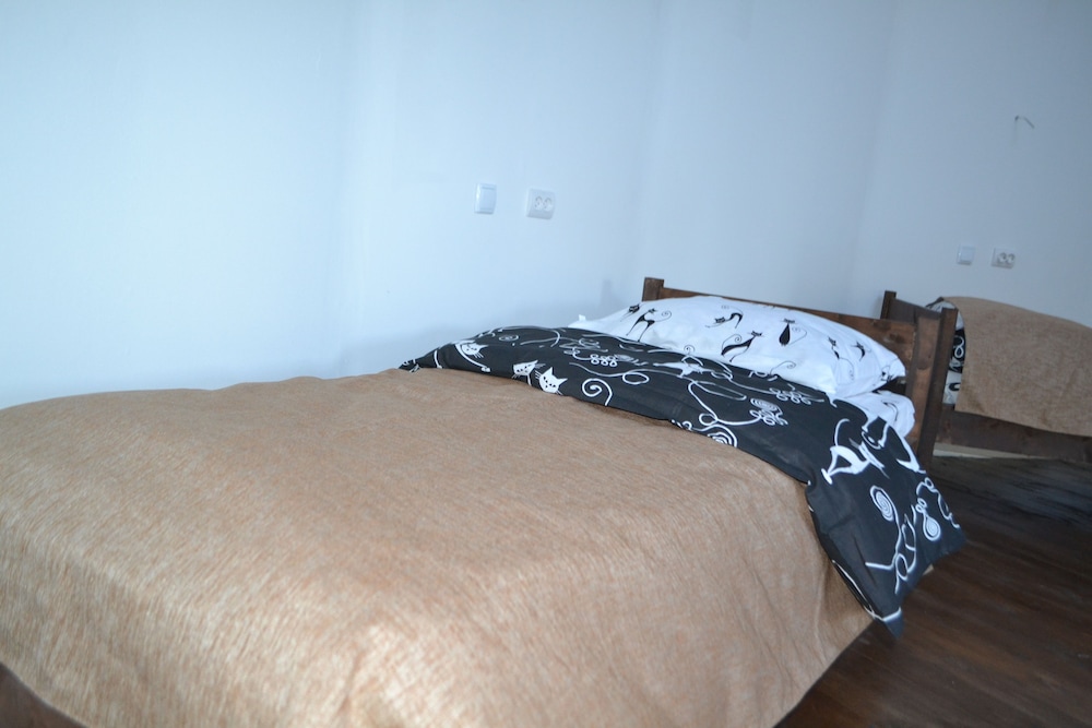 Ethnohouse YURTA