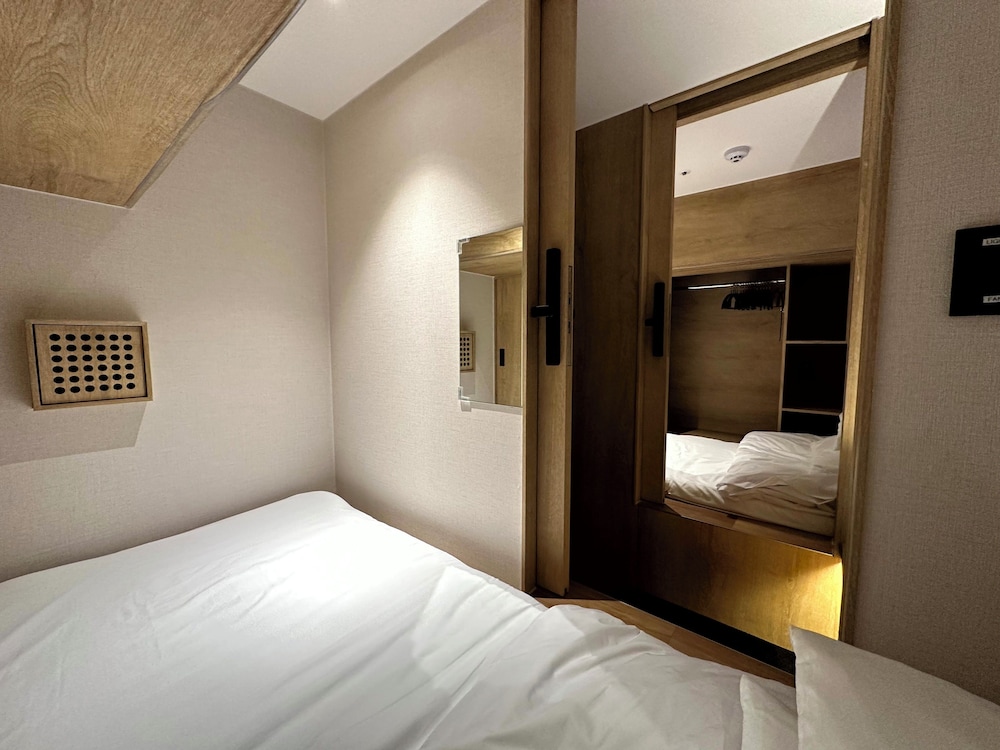Nomad Live Hostel