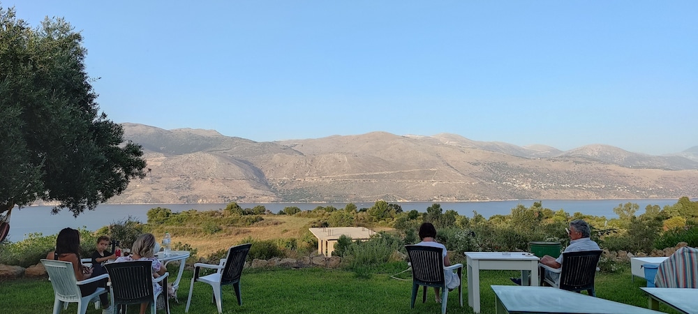 Forestata Village