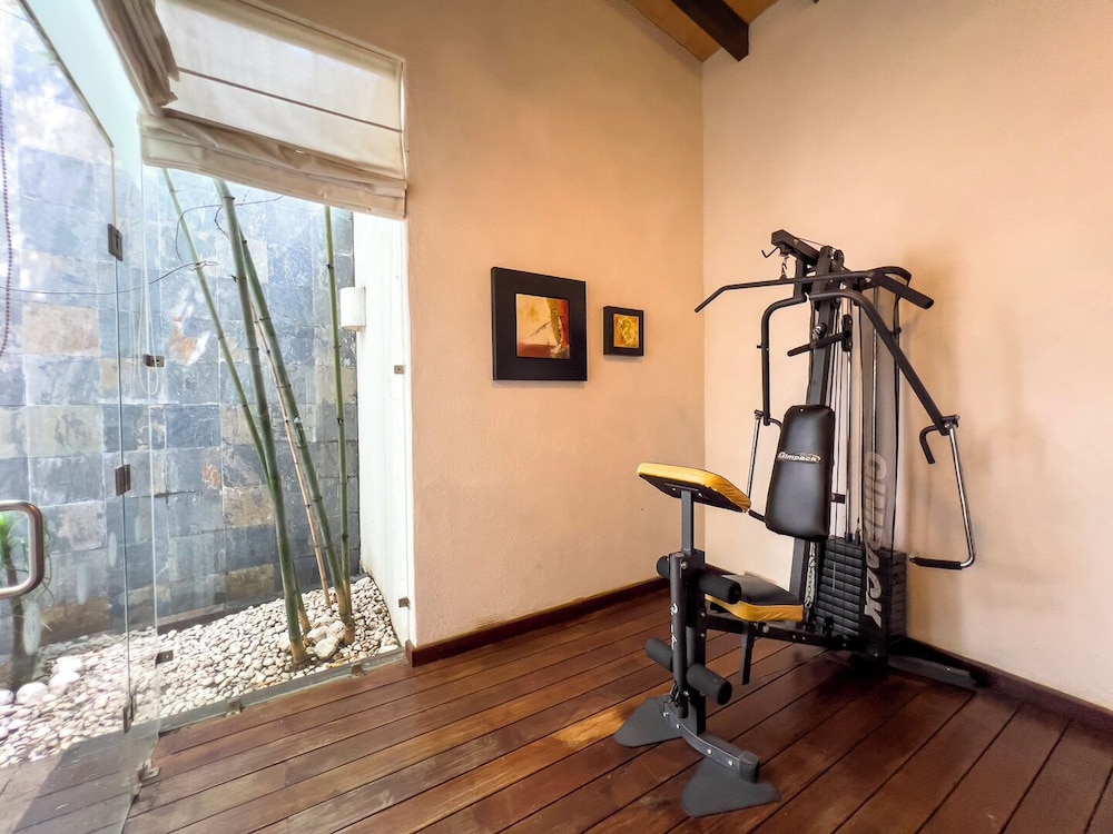 Prime Location w Amenities in San Miguel